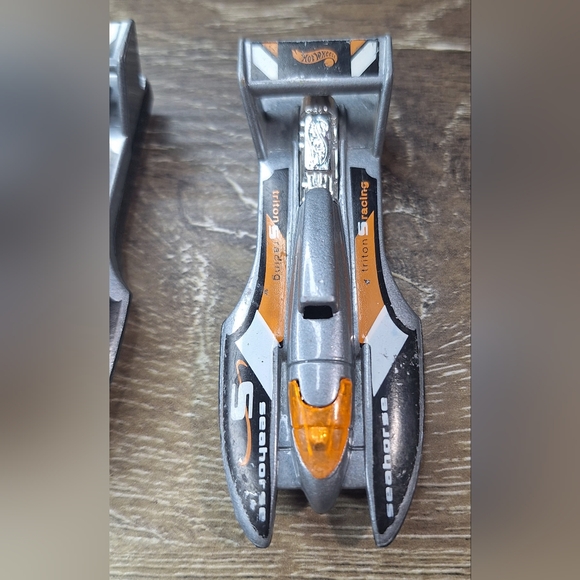 VTG lot of 2 Mattel 1995 Hydroplane Silver 1:64 Scale Seahorse Triton 5 - Picture 3 of 6